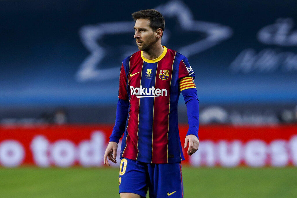  El contrato más reciente de Lionel Messi con el Barcelona asciende a 555 millones de euros (673 millones de dólares) por cuatro temporadas, de acuerdo con información publicada el domingo por un diario español.(AP)