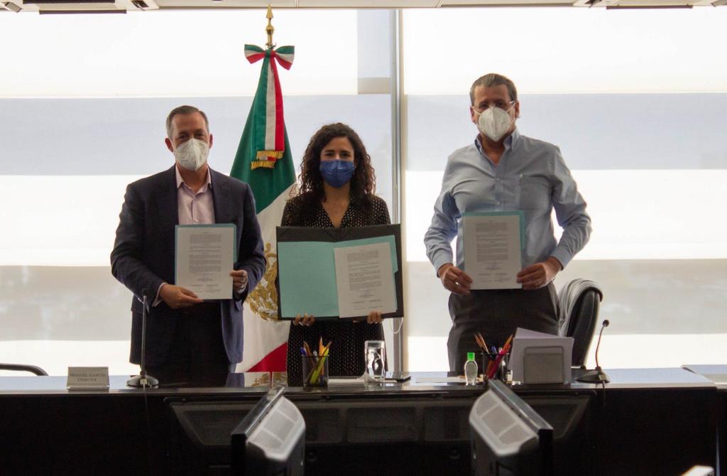 La titular de la Secretaría del Trabajo y Previsión Social (STPS), María Luisa Alcalde, informó que se formalizó el acuerdo entre Aeroméxico y el sindicato de pilotos para dar fin al conflicto laboral. (TWITTER)