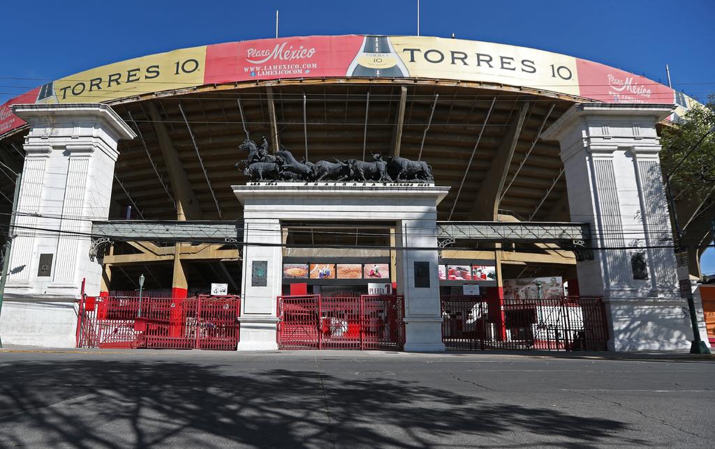 La Plaza de Toros México, la más grande del mundo, cumple el viernes 75 años como emblema de la tauromaquia americana y tratando de mirar al futuro a pesar del obligado cierre actual con motivo de la pandemia.  (ARCHIVO) 