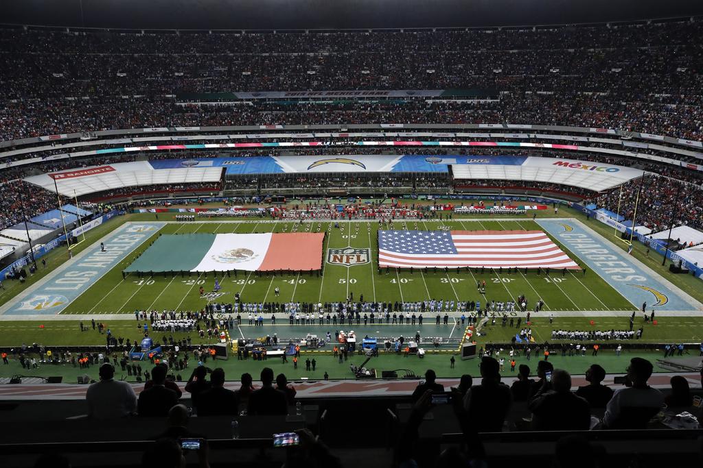 El comisionado de la NFL, Roger Goodell, no descartó la posibilidad de que se realice un partido de temporada regular en el Estadio Azteca, todo depende de la pandemia COVID-19. (ESPECIAL)
