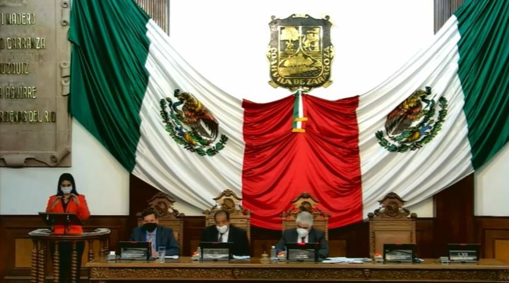 La mayoría de los legisladores votaron en contra de investigar el tema de la deuda de Coahuila.