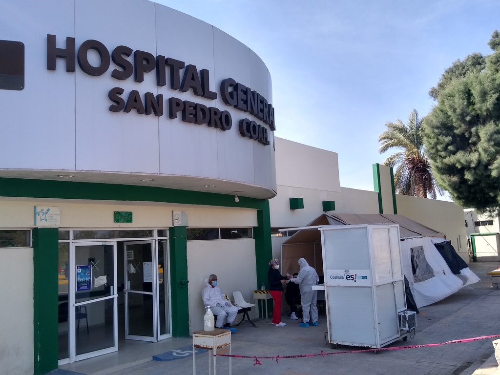 Solo dos de cinco trabajadores que resultaron positivos a COVID-19 en el Hospital de San Pedro siguen en monitoreo.