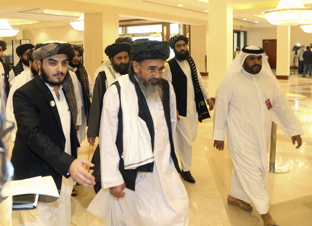Fotografía de septiembre del 2020 de la delegación talibán para la paz en Doha. (ARCHIVO) 
