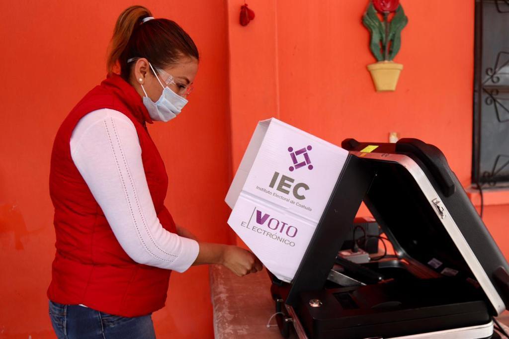 Se instalaron 17 mesas receptoras en municipios de Coahuila.
