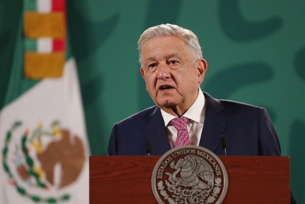 López Obrador indicó que pudo haberse vacunado contra el COVID-19, como lo hicieron algunos jefes de estado, pero no abusó. (EFE)