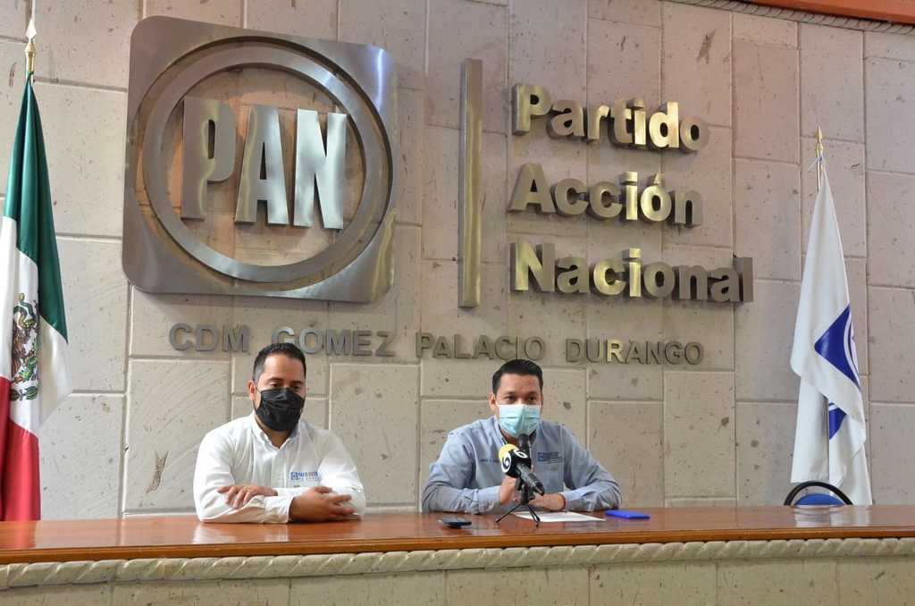 El líder del PAN en GP, Mario Ibáñez, dijo que presentarán una queja ante el INE para establecer si el síndico cometió una falta.