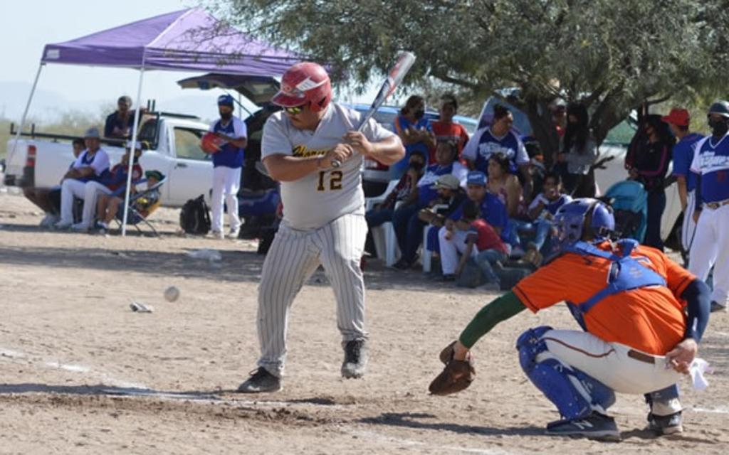 Gran entusiasmo, siguen mostrando los peloteros laguneros que dan vida a la Liga Beisbol de Veteranos “Juan Navarrete Sánchez”, que el próximo domingo 14 de febrero continuará con sus actividades. (ESPECIAL)