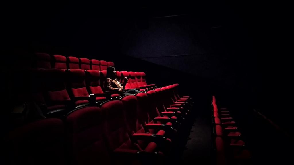 Más del 55% de los cines mexicanos permanecen cerrados por la crisis de la COVID-19 mientras crecen los rumores de cierres definitivos de salas de las dos principales cadenas del país, Cinépolis y Cinemex. (Especial) 