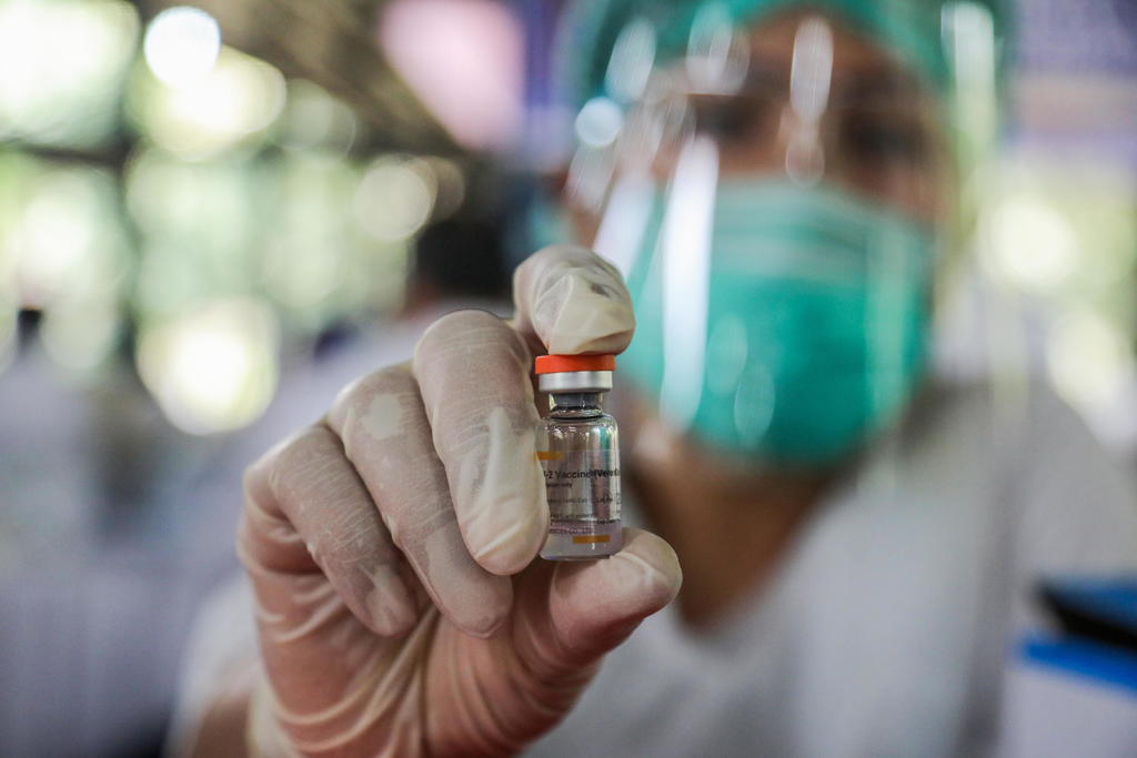 Con la aprobación de esta vacuna, ya son cinco los biológicos con los que contará México para cumplir con su plan de inmunización contra el COVID-19: los de Pfizer, AstraZeneca, Sinovac, CanSino y de la rusa Sputnik V.
(ARCHIVO)