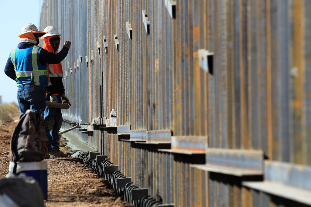 Se detiene oficialmente la construcción del muro que ordenó Donald Trump, manifestó Luis Sifuentes, alcalde de Eagle Pass. (ARCHIVO)