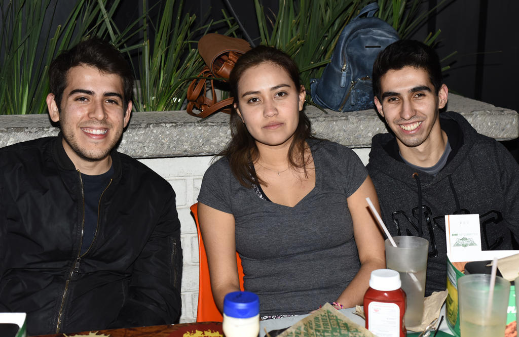 Mateo, Luisa y Omar. (EL SIGLO DE TORREÓN / Jesús Galindo)