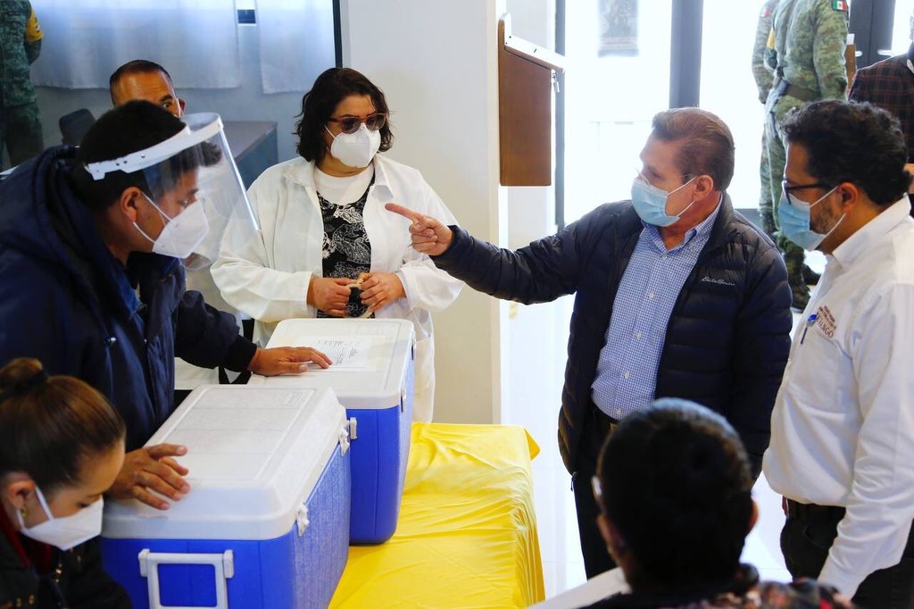 La aplicación de vacunas anti-COVID-19 que llegaron a Durango iniciará en Mezquital, Indé, San Juan de Guadalupe y Tepehuanes.
