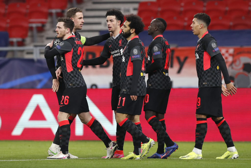 Liverpool se acercó a cuartos de final tras vencer 2-0 a Leipzig. (AP)