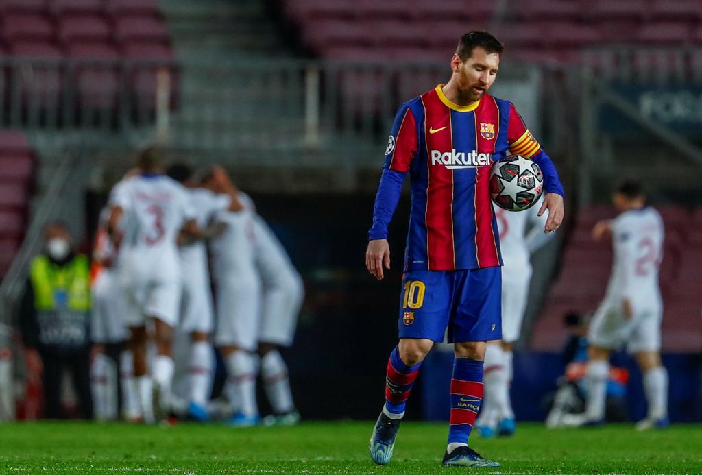 La crisis del equipo blaugrana podría empujar aún más la salida de Lionel Messi. (ARCHIVO)