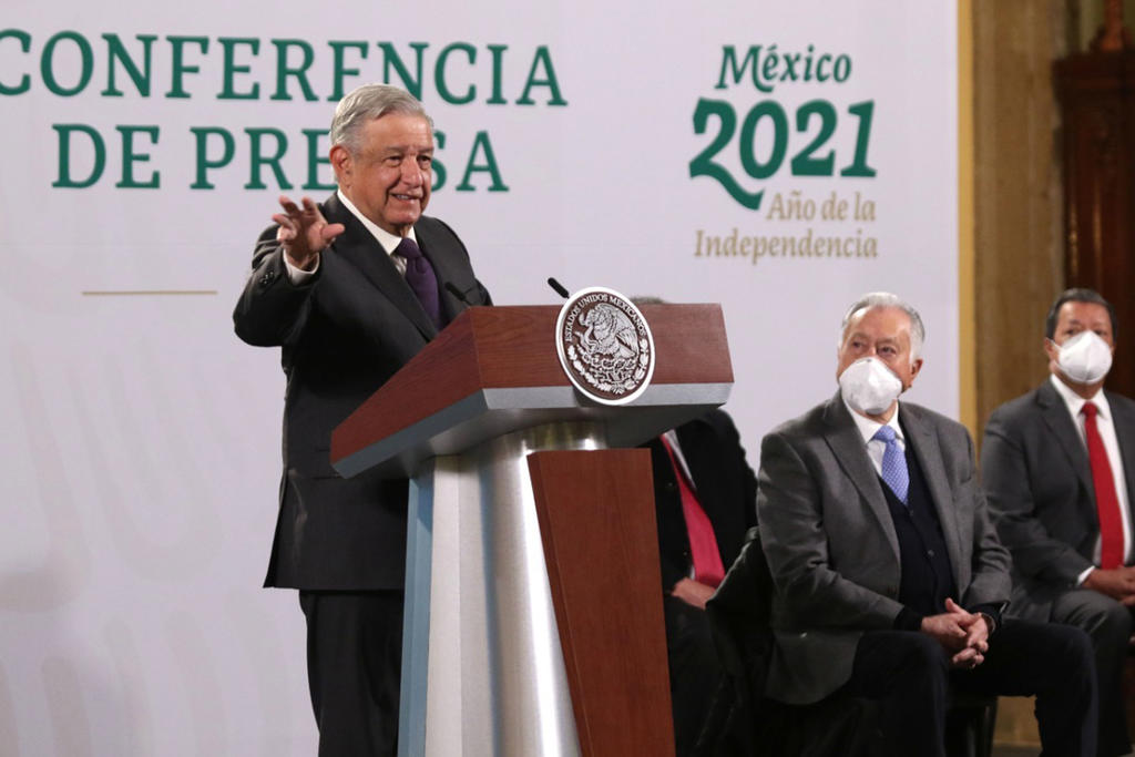 López Obrador aseguró que aunque el problema del apagón en el norte del país se originó en Texas, Estados Unidos, sus adversarios aprovechan para criticar a la CFE y a su gobierno. (EL UNIVERSAL)