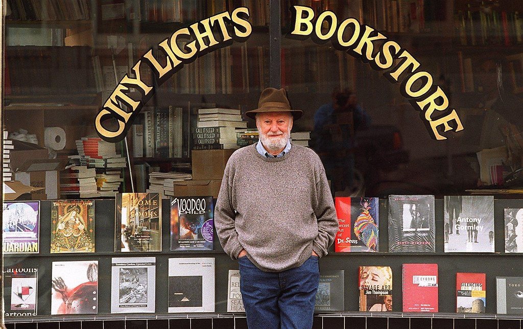 Escritor y editor. La librería City Lights, propiedad de Lawrence Ferlinghetti, fue refugio para los poetas de la Generación Beat.