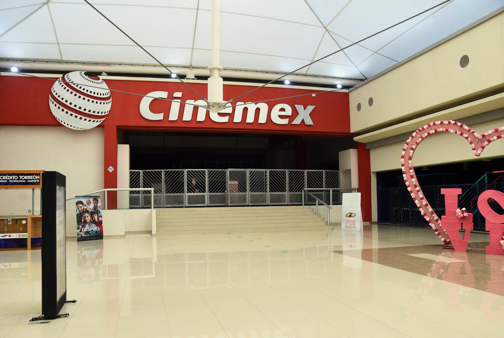 La empresa dedicada a la exhibición cinematográfica, Cinemex, cerró la venta de boletos en línea, por lo que ahora no se pueden conseguir boletos para sus complejos (JESÚS GALINDO)
