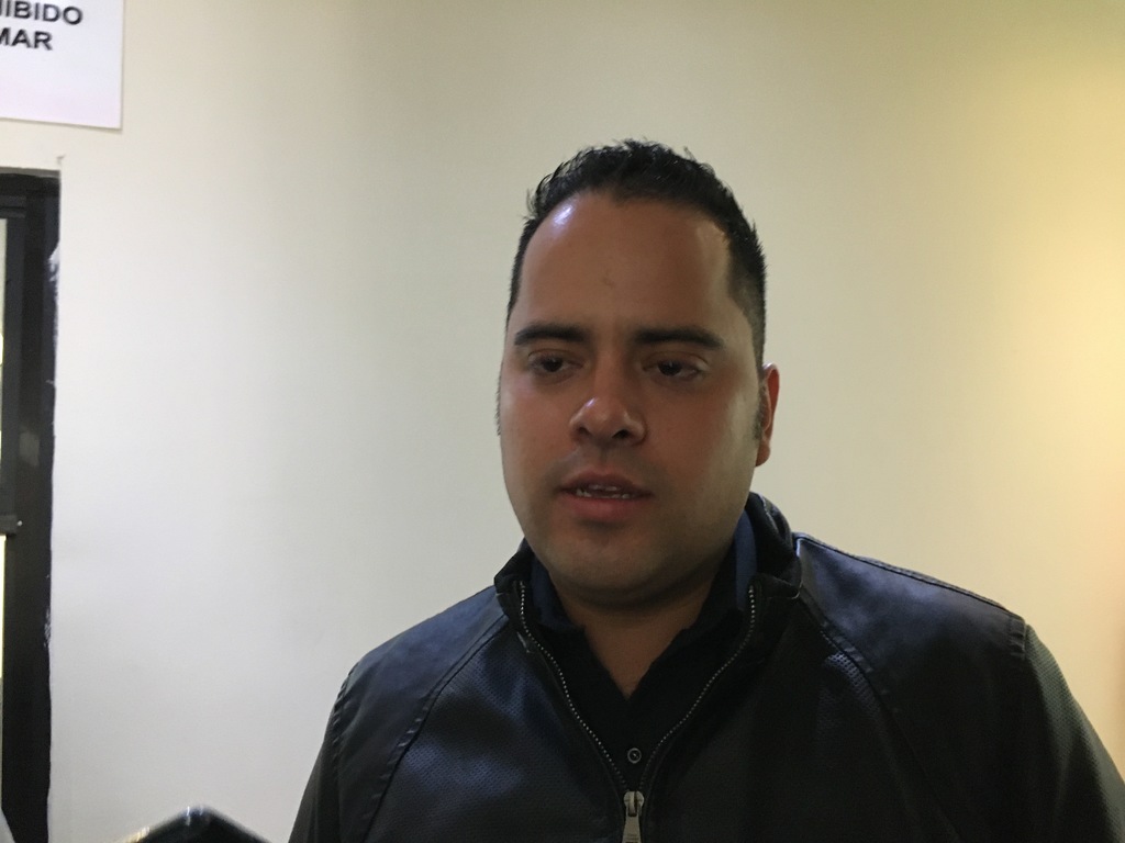 El regidor panista, Francisco Bueno, señaló que le han quitado los apoyos de gestión. (ARCHIVO)