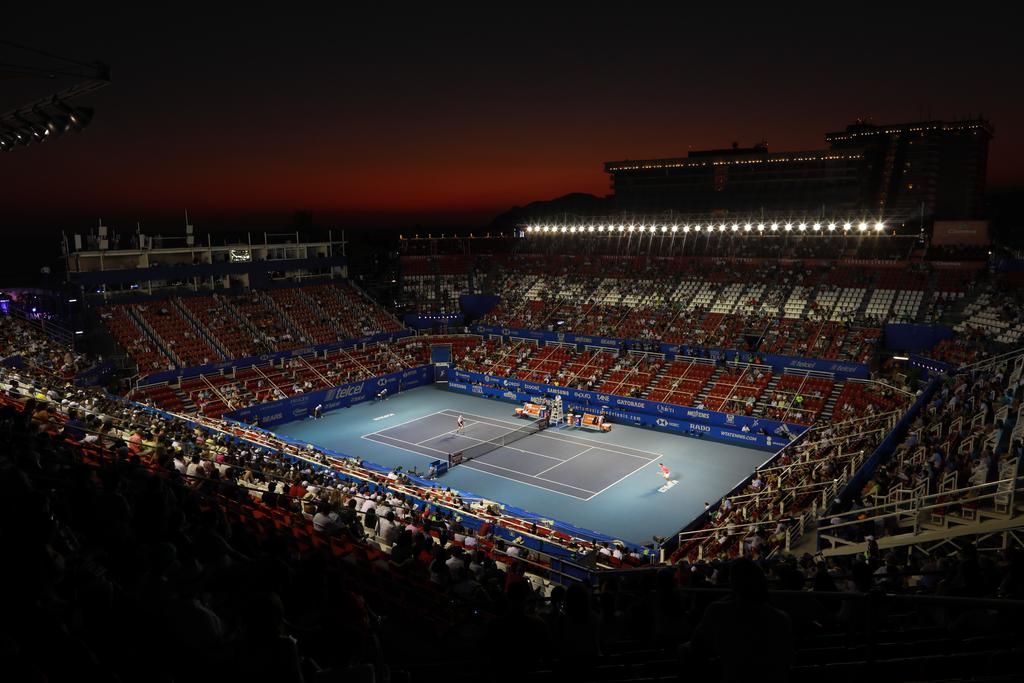 Un 30% de asistentes se permitirán en el Abierto Mexicano de tenis, y tendrán que mostrar una prueba negativa de COVID-19. El torneo comenzará el 15 de este mes. (ARCHIVO)