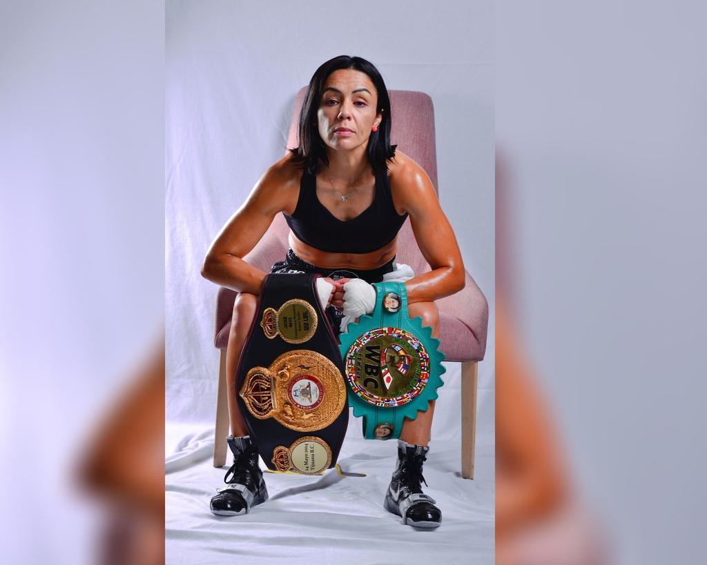 En este 2021, Jackie Nava cumplirá 20 años desde que hizo su debut profesional. El 29 de mayo de 2001, Nava viajó a Hawai para pisar por primera vez un ring de boxeo profesional, y venció por decisión unánime a la local, Vicky Cozy. (ARCHIVO)
