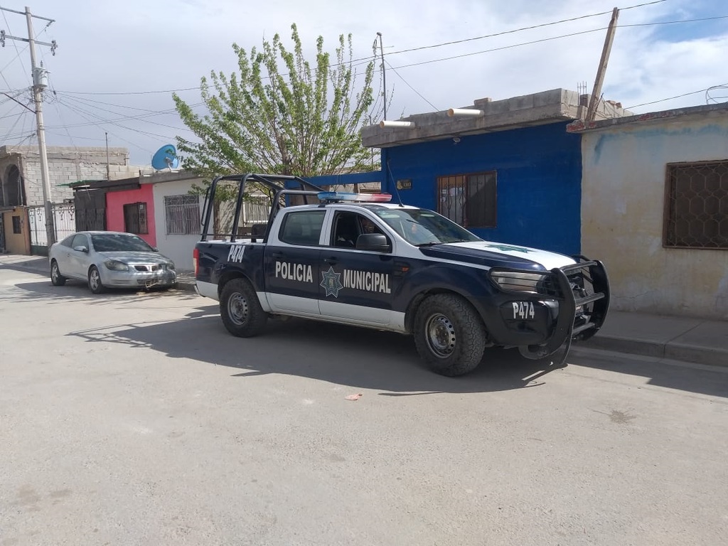 El segundo atraco se registró en el poblado Álvaro Obregón del municipio de Lerdo, hasta donde acudieron los agentes de la Policía Municipal. (EL SIGLO DE TORREÓN)