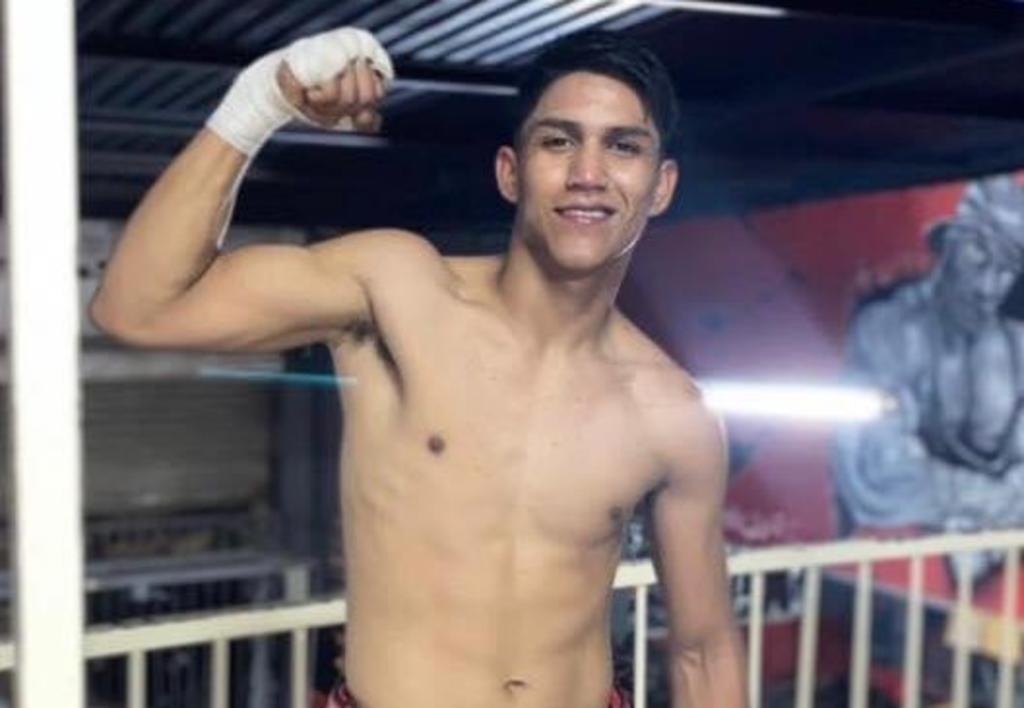 El joven boxeador lagunero Abel Rivas Jr., marcha invicto, por lo que en los próximos días buscará su quinta victoria como profesional. (ESPECIAL)