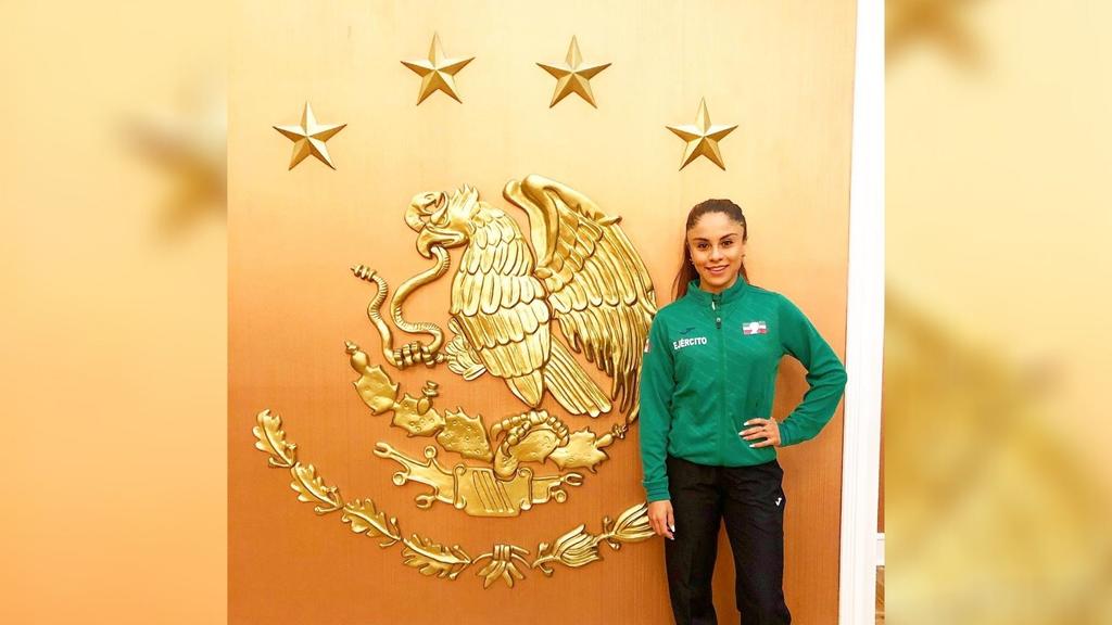 A pesar de que la pandemia le ha dado poca tregua al deporte, la raquetbolista Paola Longoria aprovechó uno de esos momentos para ganar el título 106 en su carrera profesional, el 'Ladies Professional Racquetball Tour' en Estados Unidos. (ESPECIAL)