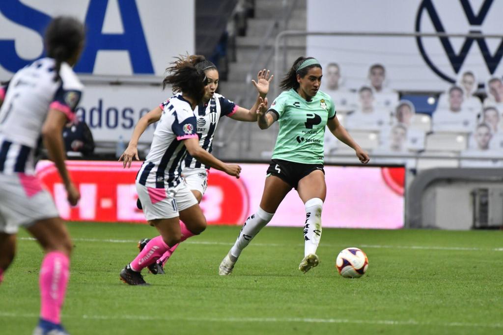 Las Guerreras vinieron de atrás, para rescatar un valioso empate 2-2 como visitantes ante las Rayadas del Monterrey, en el cierre de la jornada 9 del Torneo Guardianes 2021 de la Liga MX Femenil. (TWITTER)