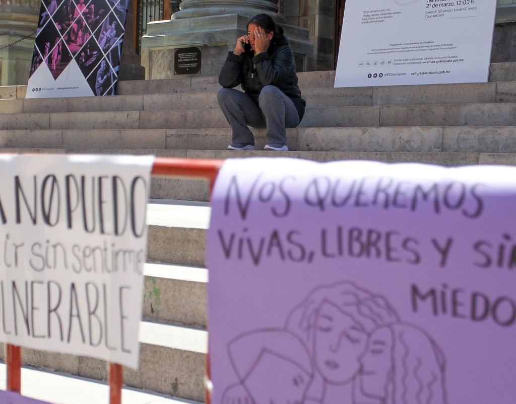 Familiares de personas desaparecidas en Guanajuato iniciaron esta semana una manifestación con un campamento contra la FGE.