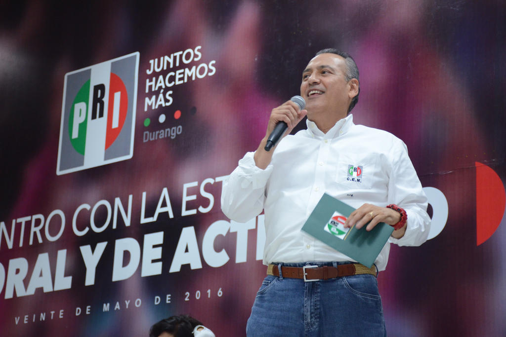 El Partido Revolucionario Institucional (PRI) de México salió en defensa de su expresidente Manlio Fabio Beltrones (2015-2016), cuya hija, la senadora Sylvana Beltrones, habría ocultado 10.4 millones de dólares en Andorra. (ARCHIVO)