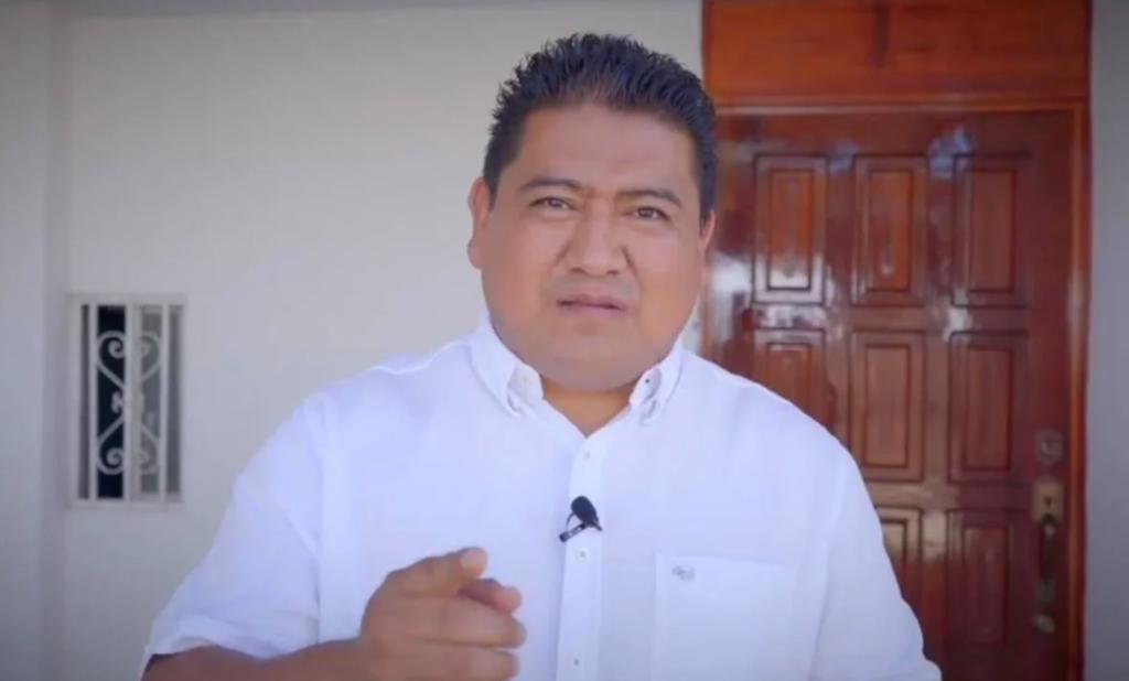 Ahora Beto Santos es oficialmente precandidato al Distrito local 10 y participa en la encuesta que Morena realiza para definir a sus candidatos. (ESPECIAL)