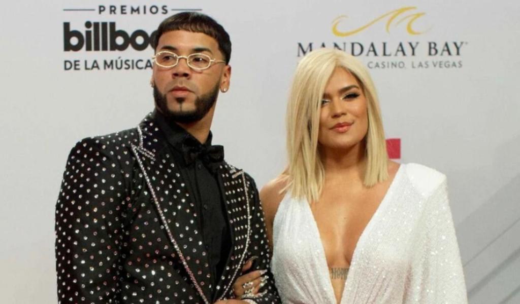 Tras semanas de especulaciones sobre una supuesta ruptura entre los reguetoneros Karol G y Anuel AA, se ha confirmado que la pareja decidió separarse luego de dos años de relación. (ESPECIAL) 
