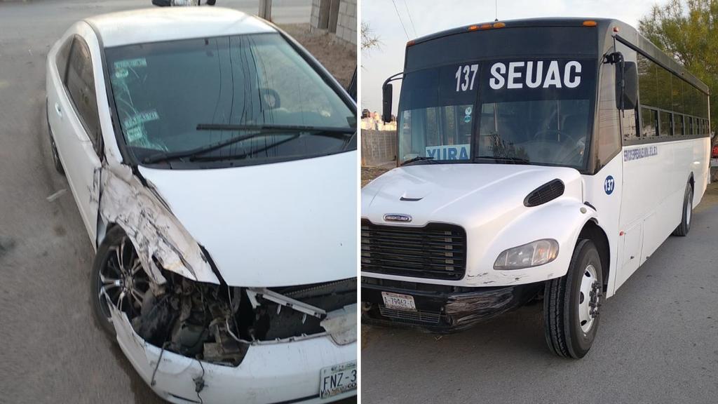 Un autobús de pasajeros se impactó contra un automóvil particular en la colonia Villas Zaragoza de la ciudad de Torreón.
(EL SIGLO DE TORREÓN)