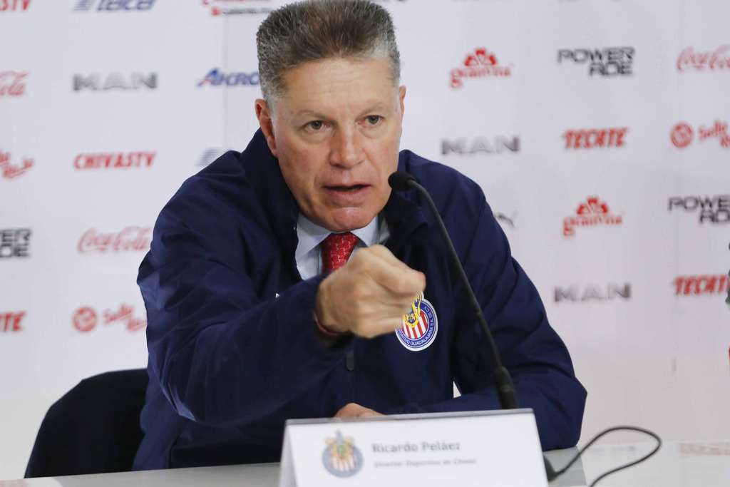 Ricardo Peláez, director deportivo de Chivas, habló fuerte ayer en rueda de prensa virtual. (ARCHIVO)