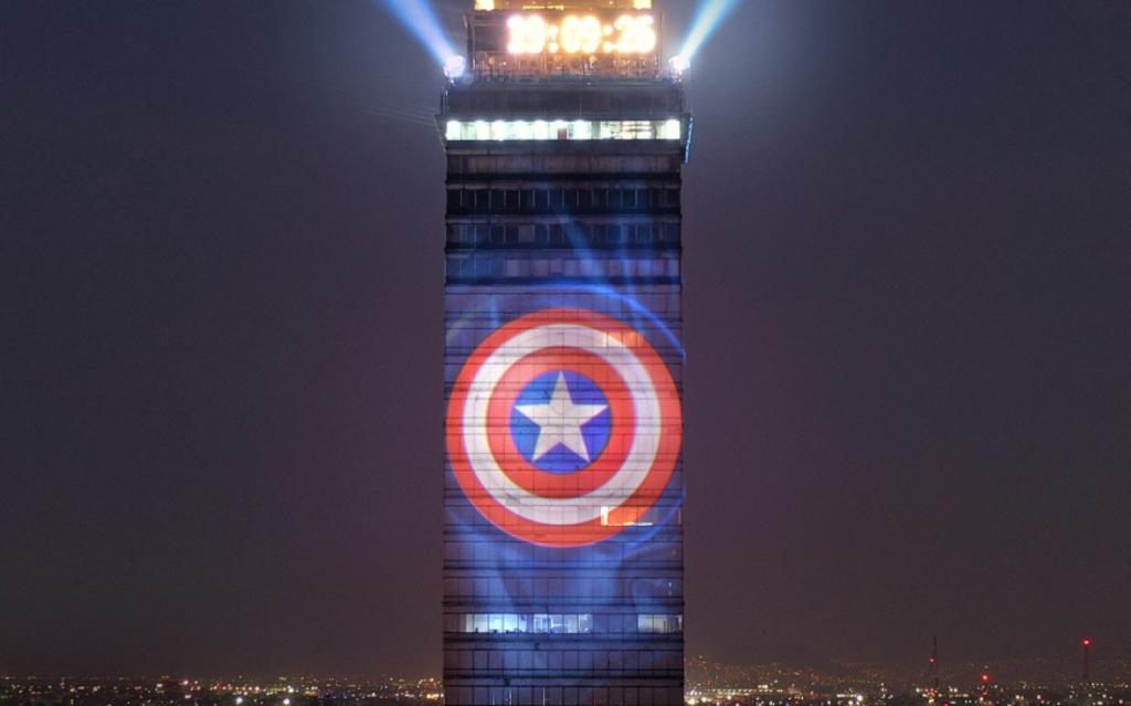 A través de redes sociales, Disney celebró el estreno de Falcon and The Winter Soldier con la Torre Latino (CAPTURA) 