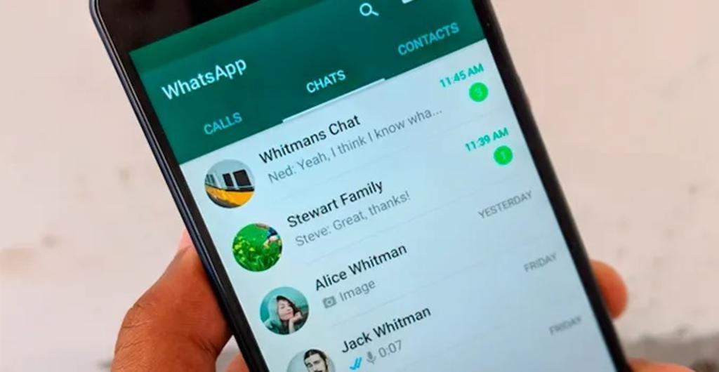 WhatsApp es la app de mensajería más utilizada a nivel mundial, y la que ha liderado el mercado desde que fue lanzada en 2009, alcanzando su mayor auge un par de años después, al ser comprada por Facebook. (ESPECIAL) 
