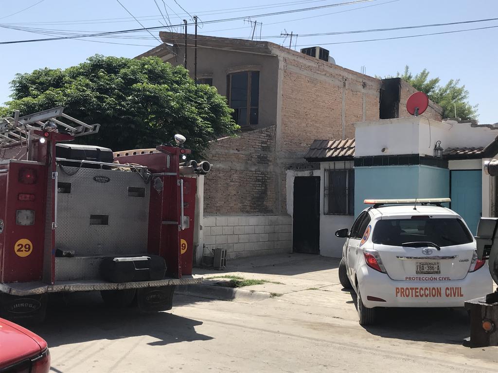 Se registró un incendio en un domicilio de la colonia San Felipe de la ciudad de Torreón, las pérdidas materiales fueron cuantiosas. (EL SIGLO DE TORREÓN)