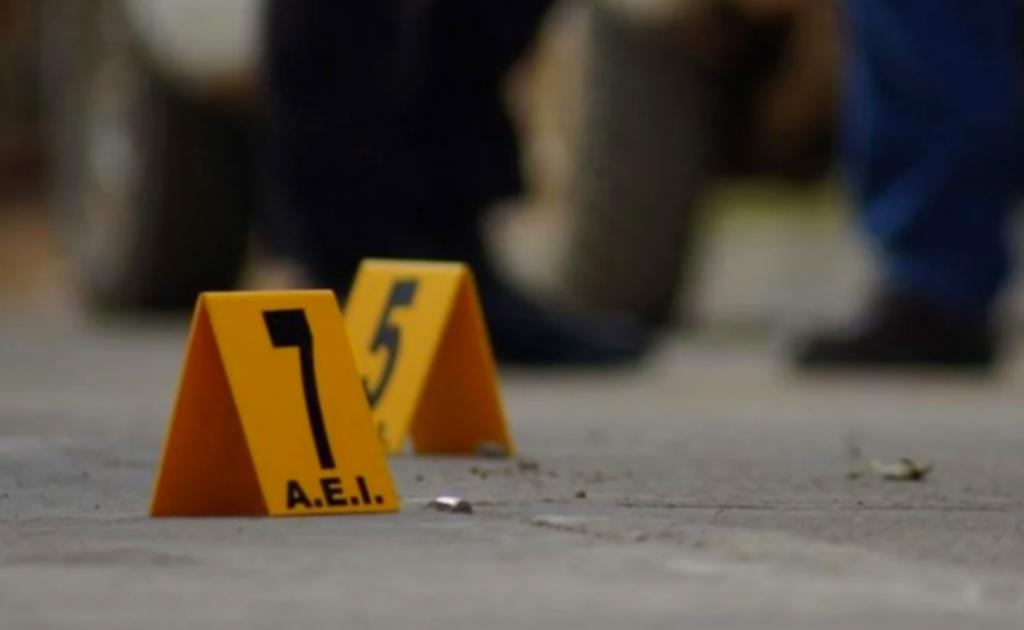 La tarde de este domingo un comando sembró el terror al irrumpir con violencia en varios domicilios de la comunidad La Purísima y asesinar a cuatro hombres en un centro de rehabilitación para alcohólicos, en el municipio de Apaseo el Grande, Guanajuato. (ESPECIAL) 
