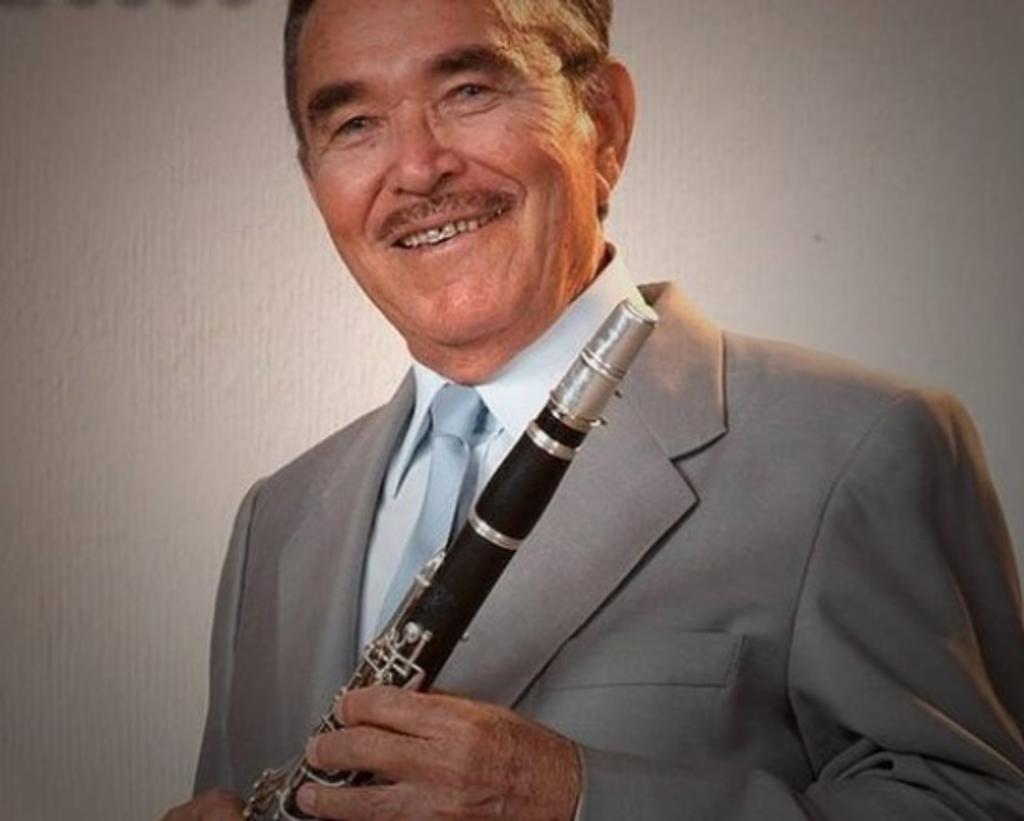 Este lunes, La Original Banda el Limón, originaria de Mazatlán, Sinaloa, dio a conocer la noticia del fallecimiento de uno de sus fundadores, Don Salvador Lizárraga. (Especial) 