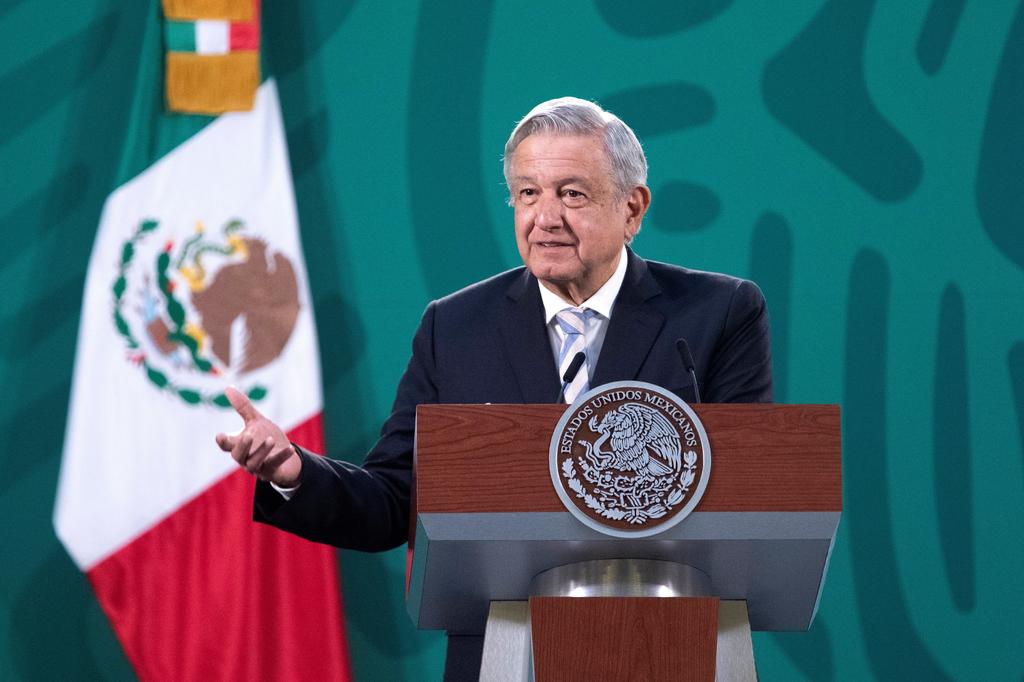 López Obrador recordó que llamó a los gobernadores a firmar el Acuerdo Nacional por la Democracia porque 'es muy importante que haya democracia en el país y vamos a lograrlo entre todos'. (ARCHIVO)