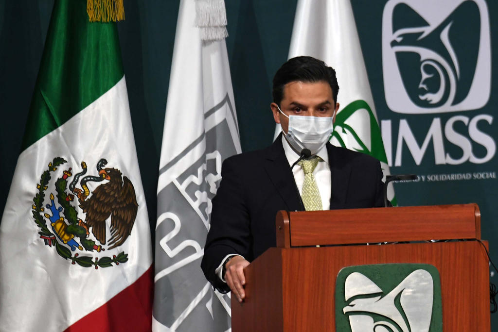 Zoé Robledo, director General del Instituto Mexicano del Seguro Social (IMSS), informó que este lunes se alcanzó un acuerdo entre el gobierno federal, los empresarios y los sindicatos, en donde se acordó eliminar de tajo el 'outsourcing abusivo'. (ARCHIVO)
