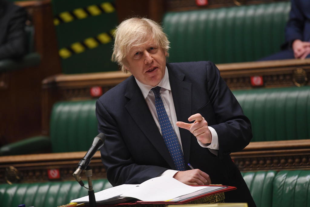 El primer ministro del Reino Unido, Boris Johnson, lamentó este viernes la muerte a los 99 años del duque de Edimburgo, quien 'inspiró' y se ganó el 'afecto' de varias generaciones de británicos. (ARCHIVO) 