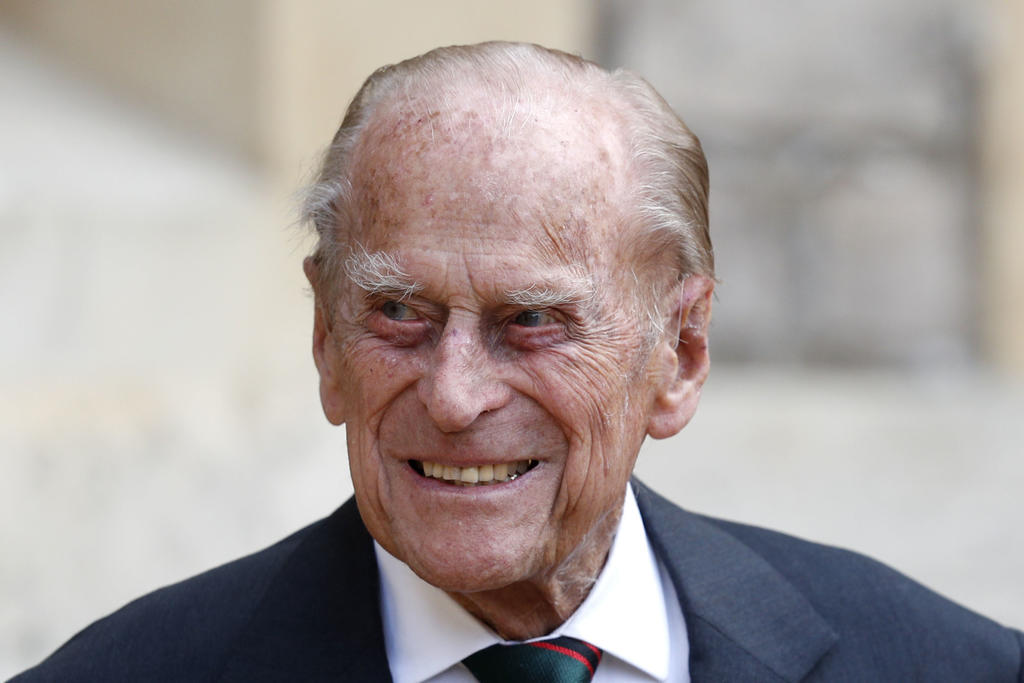 El príncipe Felipe será sepultado con todos los honores debidos a un príncipe del Reino Unido y el consorte de la reina Isabel II. Pero debido a la pandemia de coronavirus será una despedida más discreta que la de otros integrantes de la familia real. (EFE)
