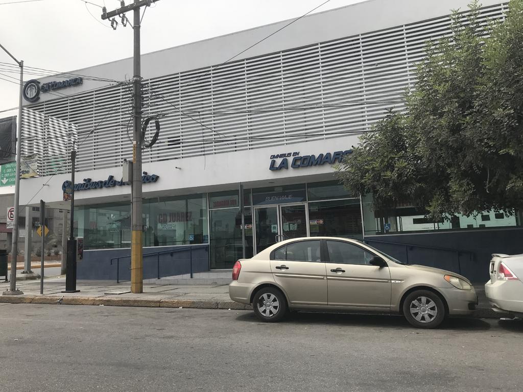 Un sujeto que portaba un arma blanca asaltó las oficinas de Ómnibus de México ubicadas en la zona centro de la ciudad de Torreón. (EL SIGLO DE TORREÓN)