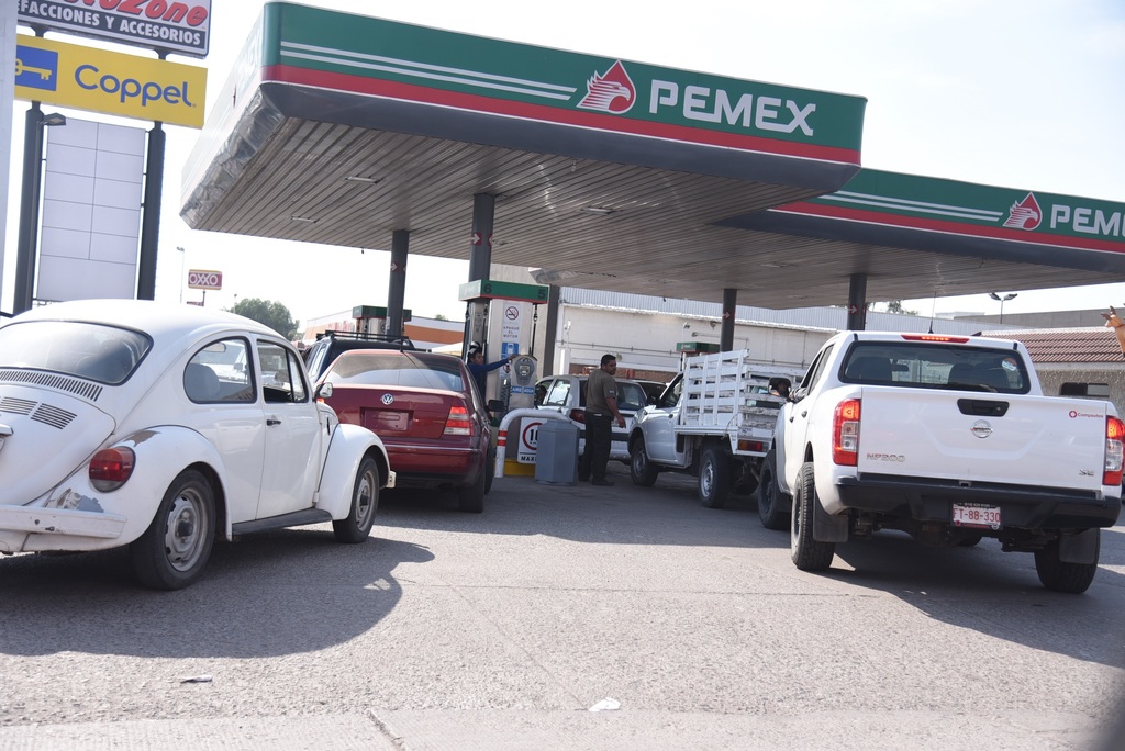 En Durango hay gasolineras de las más caras del país, pero también de las más baratas. (EL SIGLO DE TORREÓN) 