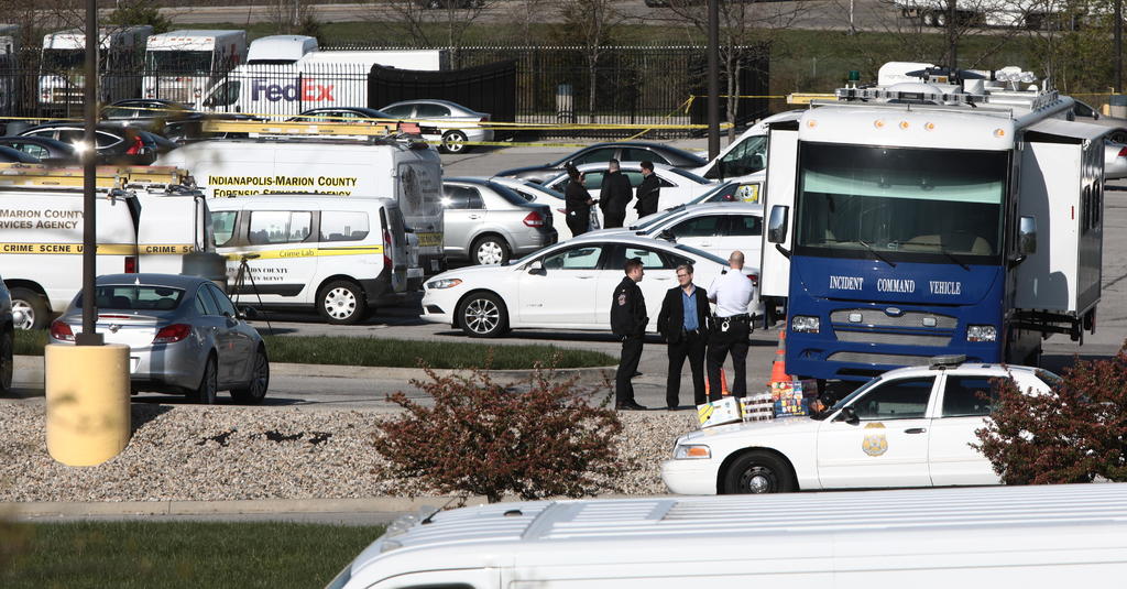 El exempleado que hace unos días mató a tiros a ocho personas en una instalación de FedEx en Indianápolis compró legalmente los dos fusiles de asalto utilizados en el ataque, informó la policía. (ARCHIVO)
