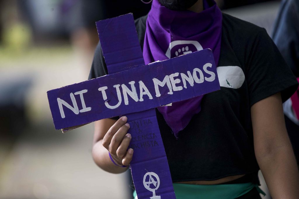 El año pasado, hubo 2,013 municipios mexicanos, con 34 por ciento de la población femenina, que no registraron feminicidios. (ARCHIVO)