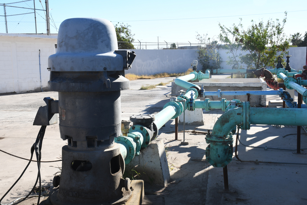 El alcalde de Torreón adelantó que en mayo estarán listos dos nuevos pozos de agua potable para mejorar el abasto en la ciudad. (ARCHIVO)