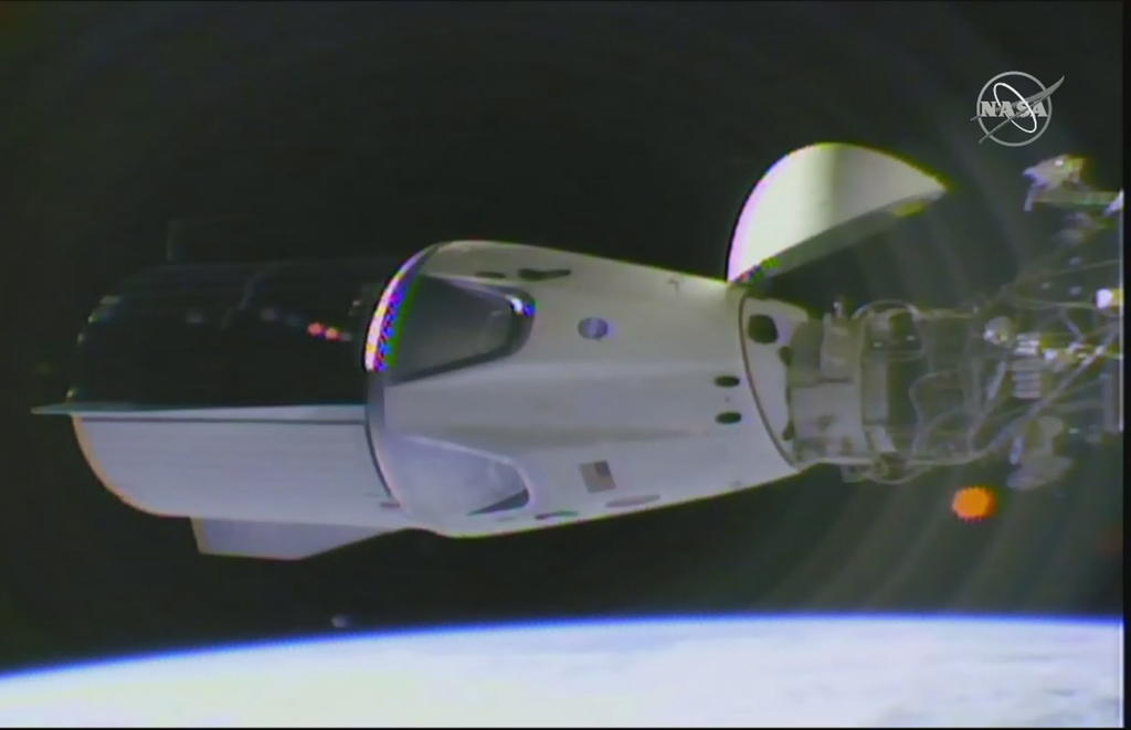 Por primera vez, la NASA va a usar un cohete y una cápsula reciclados de la empresa SpaceX para llevar a astronautas a la Estación Internacional Espacial. (ARCHIVO) 
