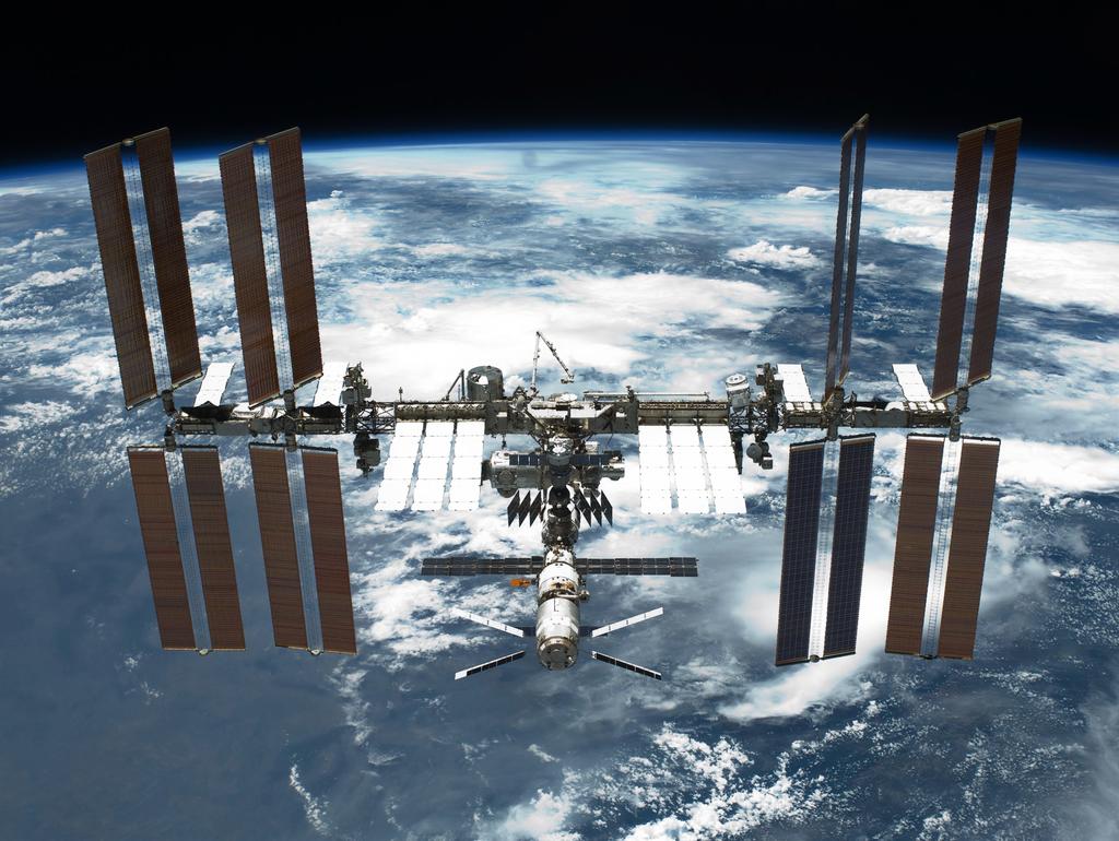 Rusia se prepara para abandonar el proyecto de la Estación Espacial Internacional (EEI) a partir de 2025, año en el que prevé, como anunció, lanzar al espacio el primer módulo de su propia estación orbital. (ARCHIVO) 
